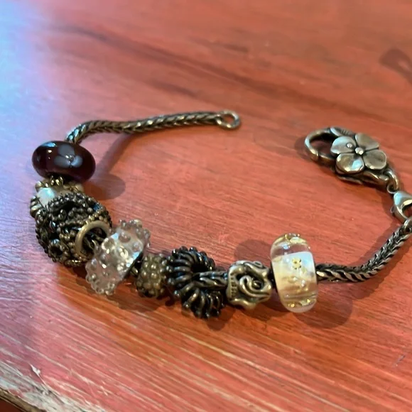 Troll bracelet and beads - Picture 3 of 5